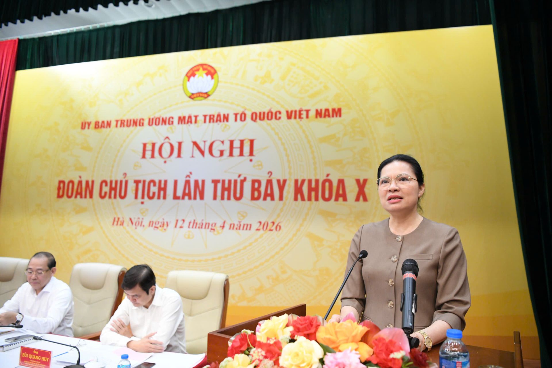 B&agrave; H&agrave; Thị Nga 