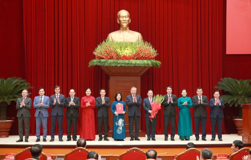 B&aacute;c B&ugrave;i Thị Minh Ho&agrave;i t&aacute;i cử giữ chức B&iacute; thư Đảng ủy MTTQ, c&aacute;c đo&agrave;n thể Trung ương nhiệm kỳ 2025 - 2030.