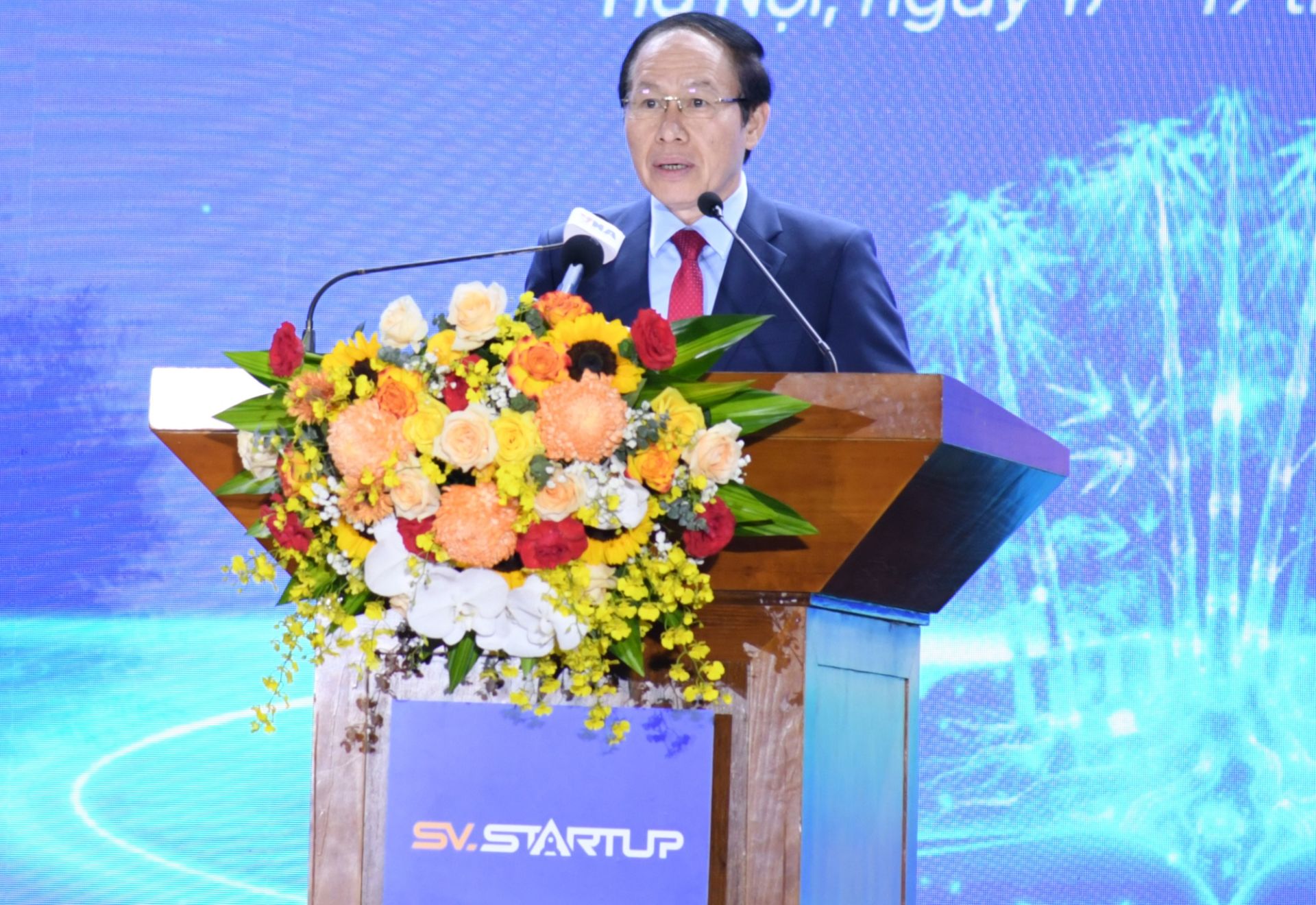 Ph&oacute; Thủ tướng L&ecirc; Tiến Ch&acirc;u ph&aacute;t biểu chỉ đạo tại Ng&agrave;y hội.