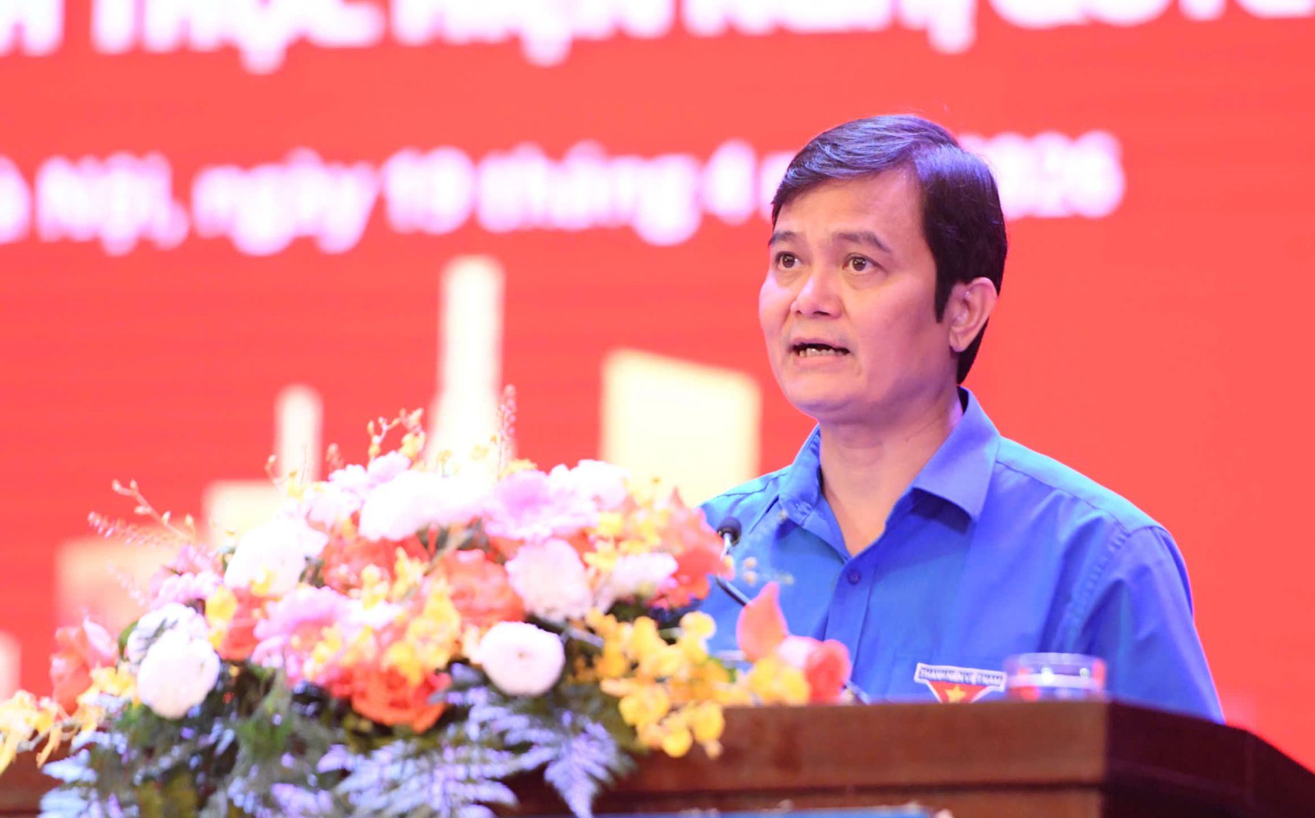 Anh B&ugrave;i Quang Huy ph&aacute;t biểu kết luận Hội nghị.