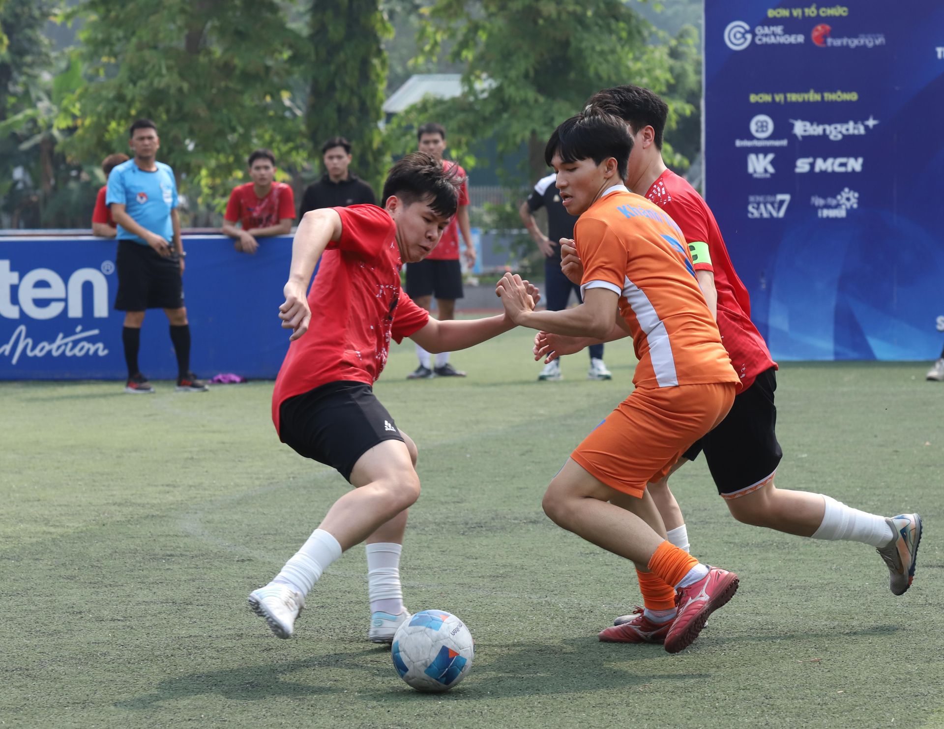 Một số t&igrave;nh huống đ&aacute;ng ch&uacute; &yacute; trong trận chung kết.