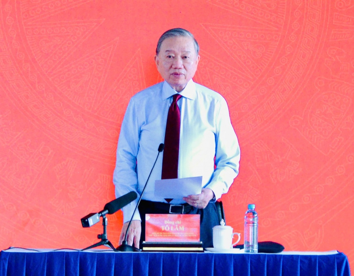 Tổng B&iacute; thư, Chủ tịch nước T&ocirc; L&acirc;m ph&aacute;t biểu. 