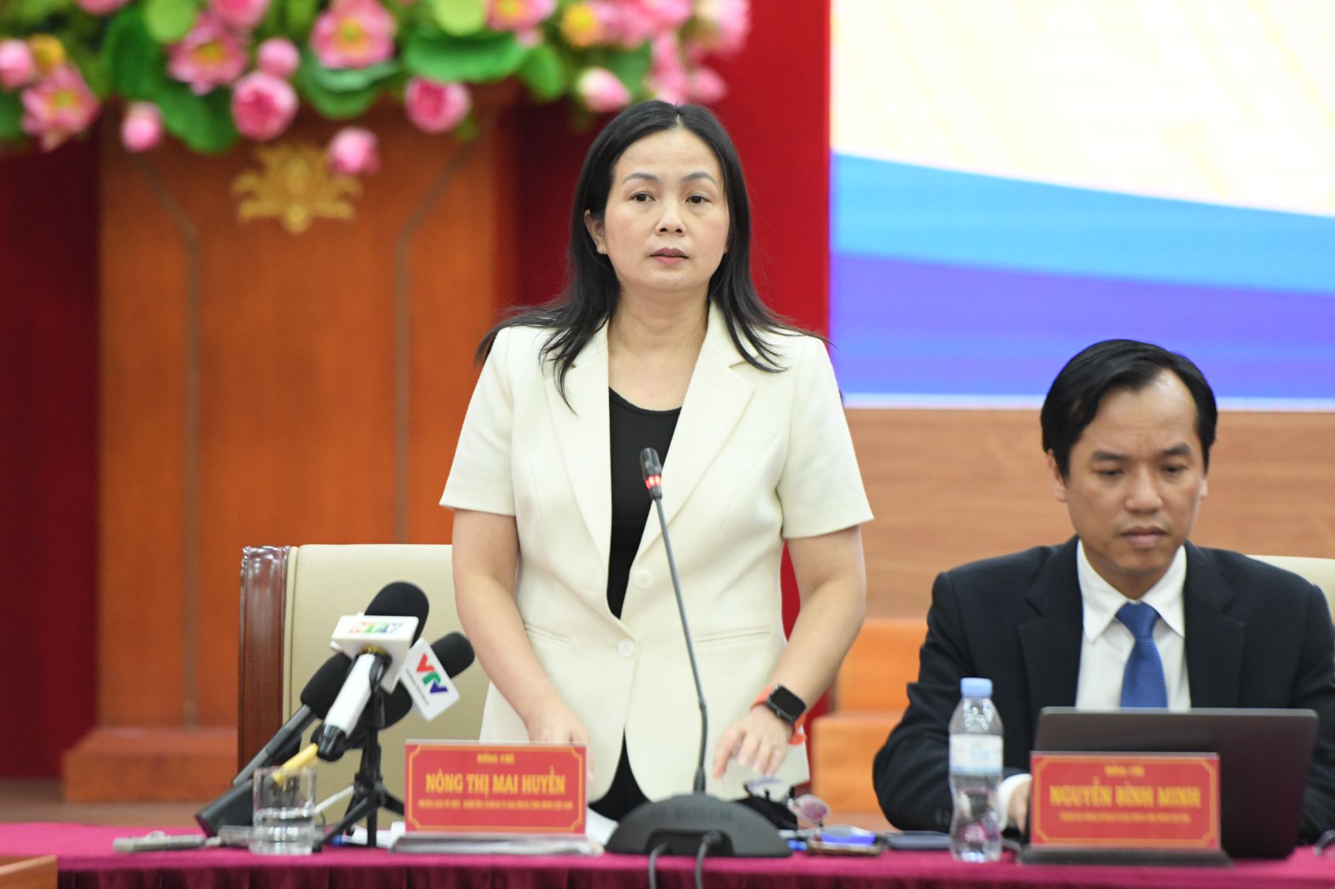 C&aacute;c b&aacute;c l&atilde;nh đạo Ủy ban T.Ư MTTQ Việt Nam trả lời b&aacute;o ch&iacute; tại chương tr&igrave;nh họp b&aacute;o.