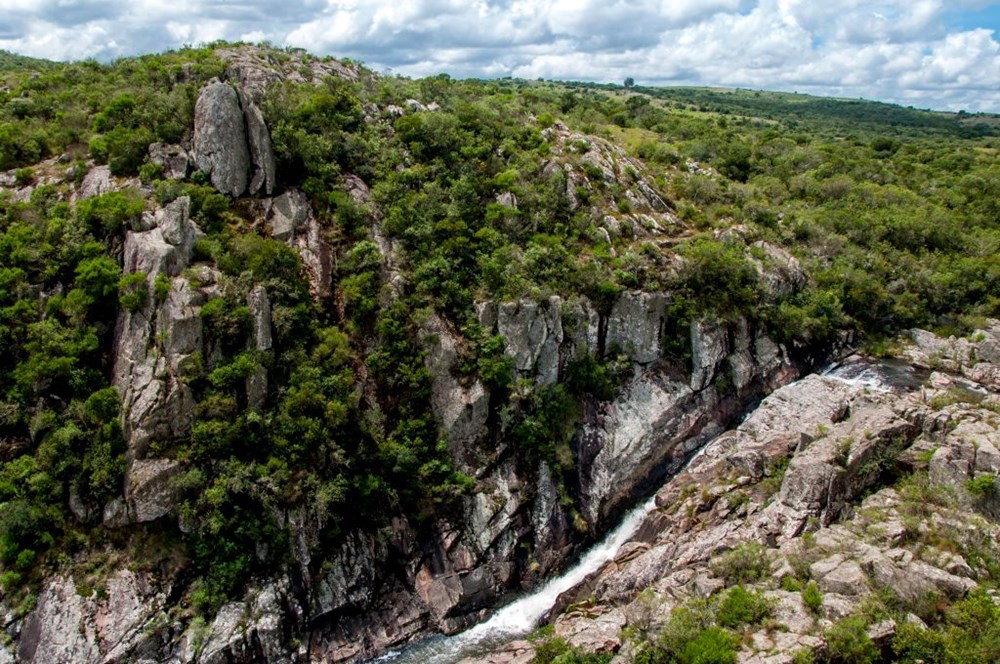 C&ocirc;ng vi&ecirc;n địa chất to&agrave;n cầu Manantiales Serranos UNESCO, Uruguay.