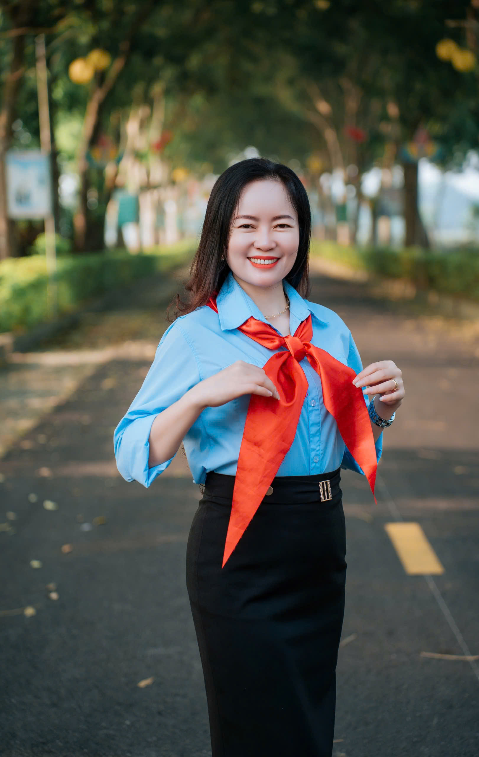 &ocirc; gi&aacute;o Phạm Thị Kim Tuyến Gần hai thập kỷ gắn b&oacute; với c&ocirc;ng t&aacute;c Đội