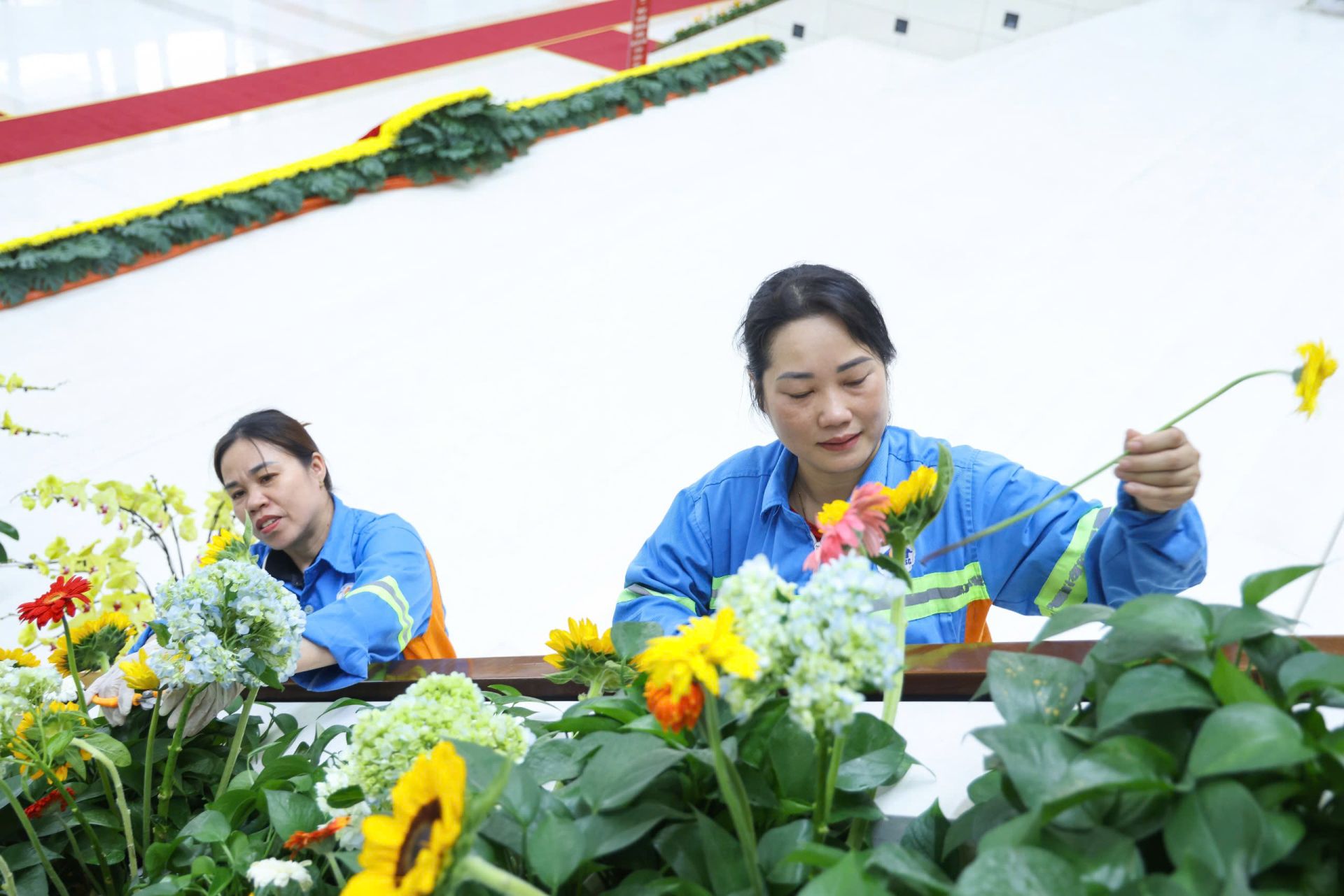 Trung t&acirc;m Hội nghị quốc gia &ndash; nơi sẽ diễn ra Đại hội cũng đ&atilde; ho&agrave;n tất c&aacute;c c&ocirc;ng việc chuẩn bị cuối c&ugrave;ng. 