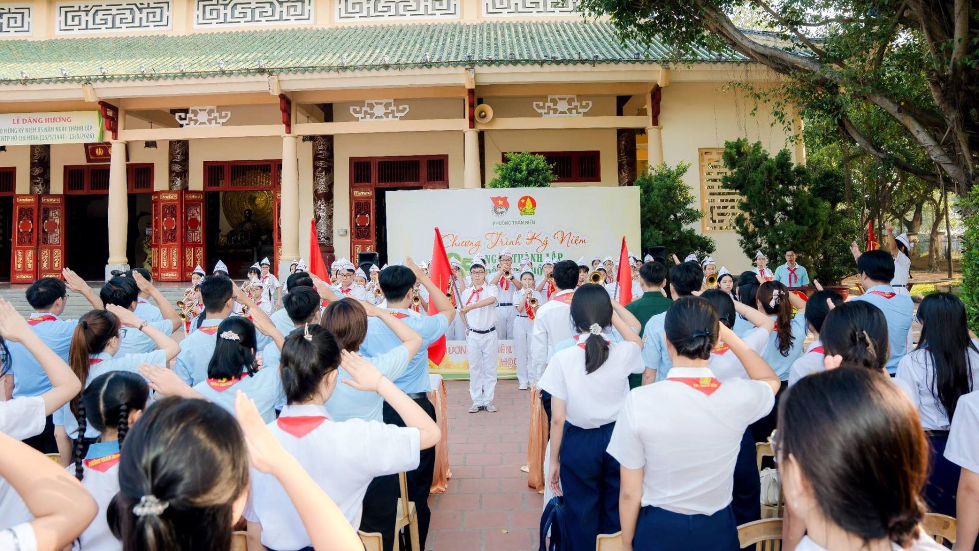 Rộn ràng mừng sinh nhật Đội TNTP Hồ Chí Minh