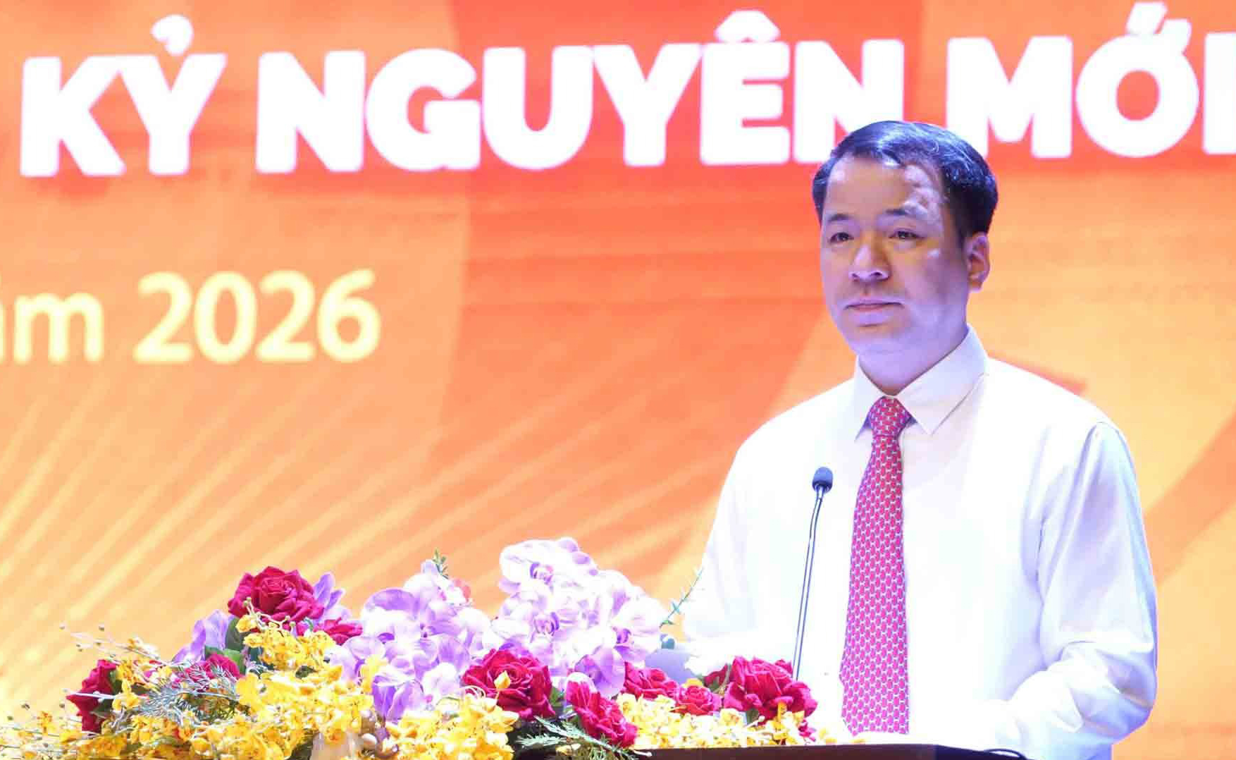 Ph&oacute; b&iacute; thư Đảng ủy MTTQ, c&aacute;c đo&agrave;n thể T.Ư Ng&ocirc; Văn Cương ph&aacute;t biểu tại hội thảo.