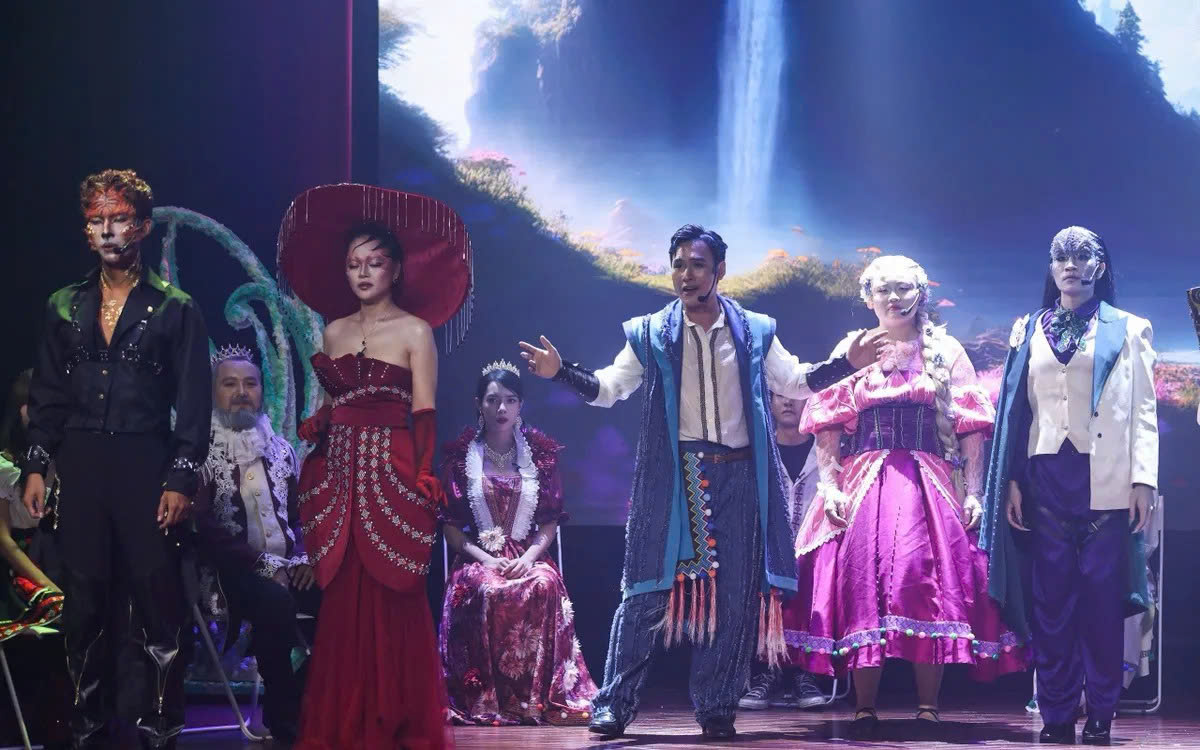Vở nhạc kịch &ldquo;C&ocirc;ng ch&uacute;a t&oacute;c m&acirc;y&rdquo; của C&ocirc;ng ty CAN đ&atilde; thu h&uacute;t đ&ocirc;ng đảo kh&aacute;n giả nhỏ trong c&aacute;c năm gần đ&acirc;y.