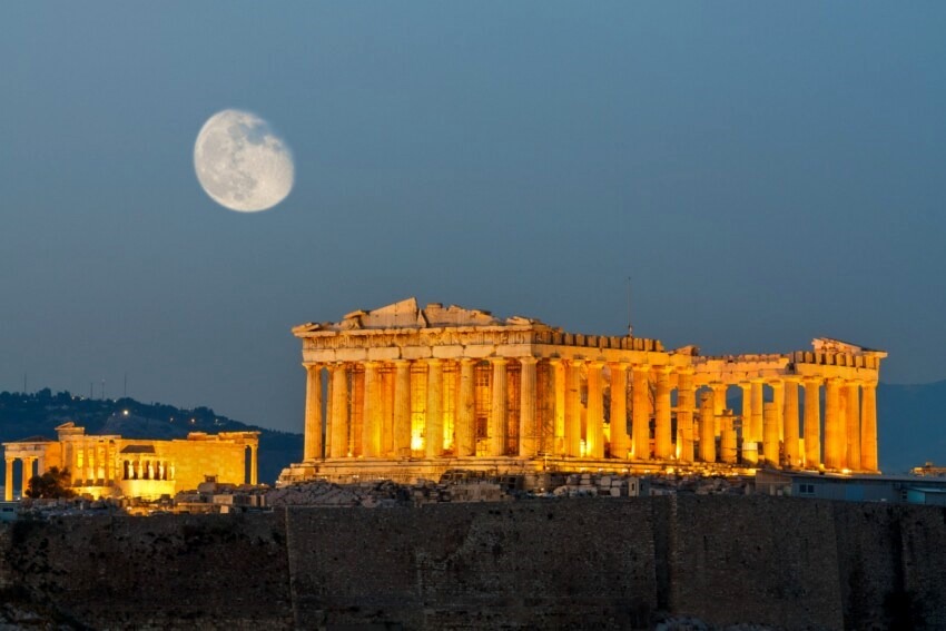 Athens - th&agrave;nh phố của những kiệt t&aacute;c nghệ thuật v&agrave; kiến tr&uacute;c.