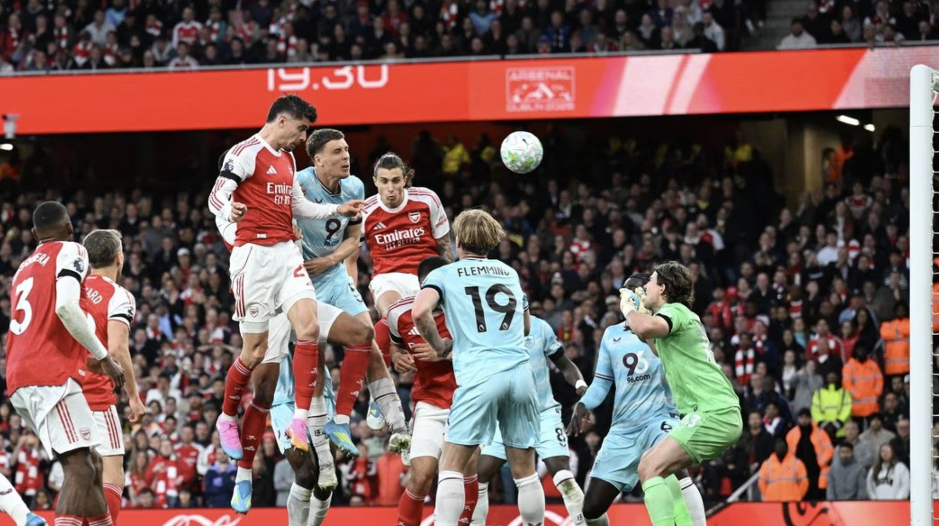 Havertz ghi bàn quyết định đưa Arsenal áp sát chức vô địch Ngoại hạng Anh