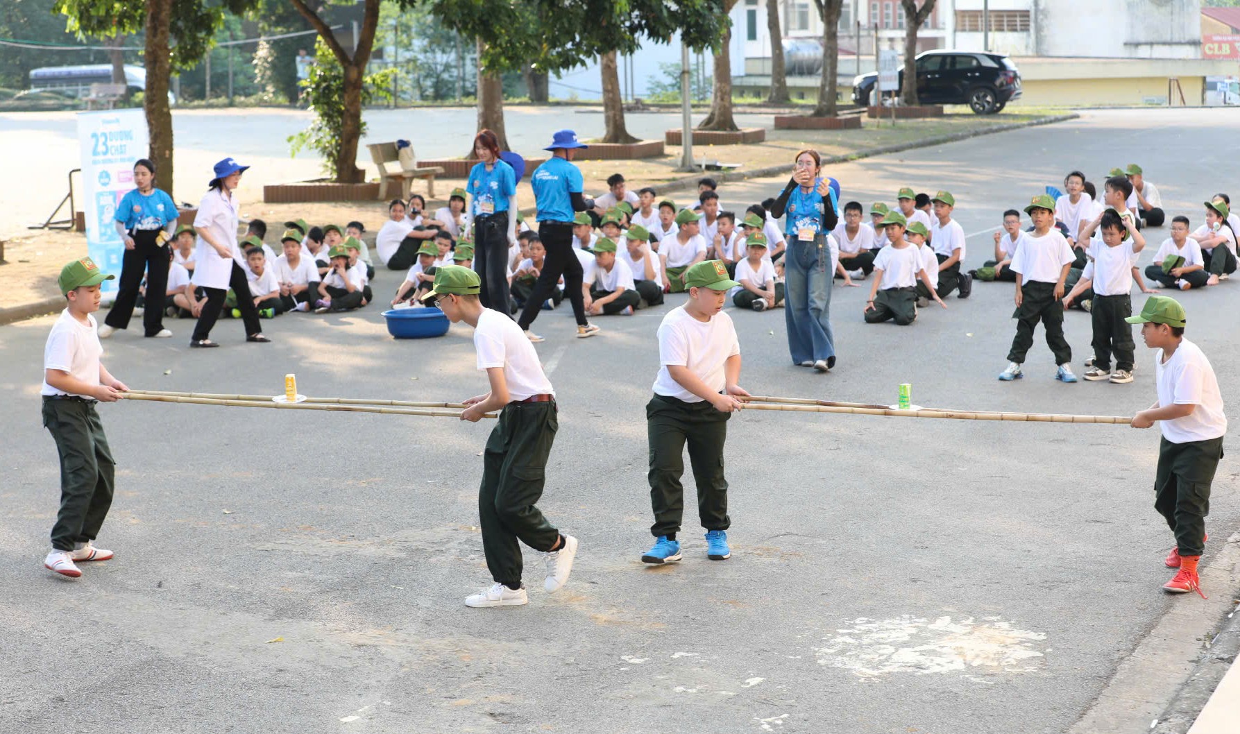 Kh&ocirc;ng chỉ l&agrave; dịp nghỉ ngơi sau năm học, kỳ nghỉ h&egrave; giờ đ&acirc;y được nhiều phụ huynh định hướng như một kh&oacute;a trải nghiệm ngắn hạn, để gi&uacute;p con c&oacute; th&ecirc;m những kỹ năng cần thiết.