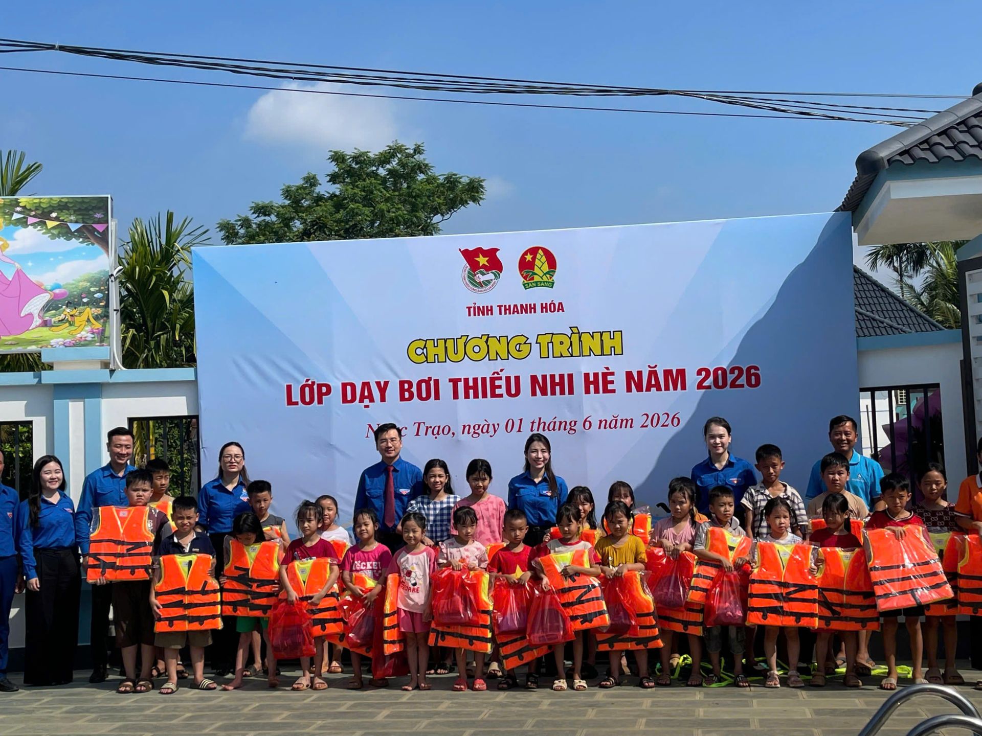 C&aacute;c hoạt động &yacute; nghĩa tại chương tr&igrave;nh.