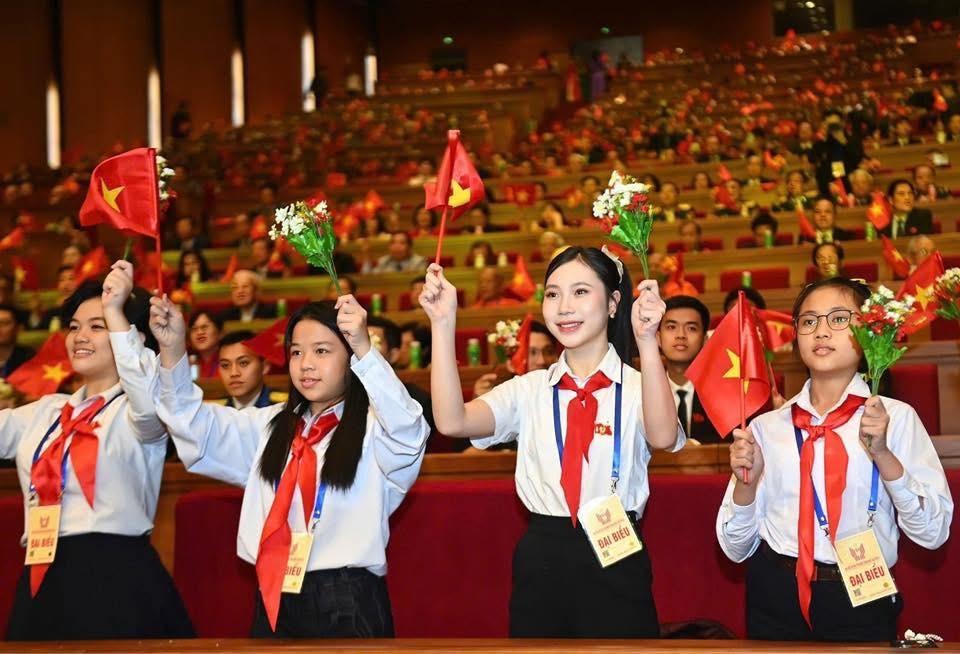 Đ&ocirc;̃ Trà My tham gia Đại h&ocirc;̣i Thi đua y&ecirc;u nước toàn qu&ocirc;́c l&acirc;̀n thứ XIII.