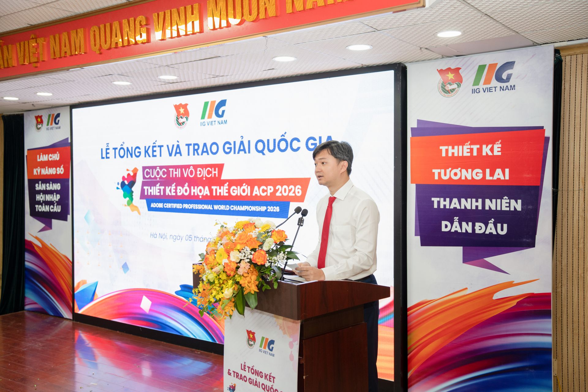Bí thư thường trực T.Ư Đoàn Nguy&ecirc;̃n Minh Tri&ecirc;́t phát bi&ecirc;̉u tại bu&ocirc;̉i l&ecirc;̃.
