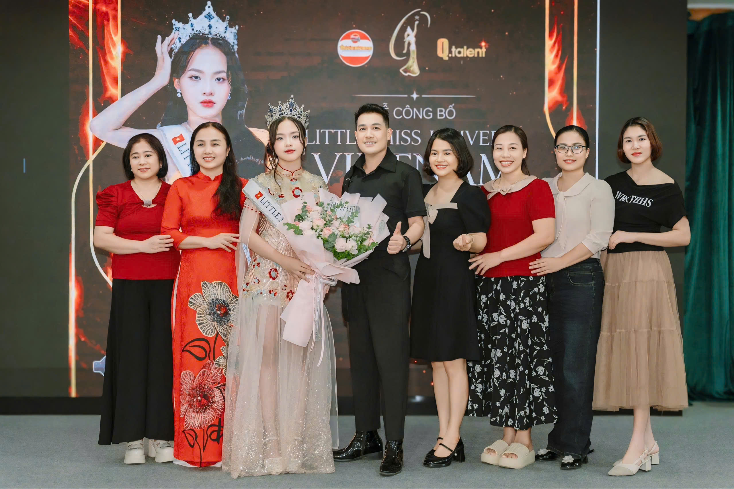 Đại diện Việt Nam tại Little Miss Universe 2026 nhận nhiều lời chúc mừng từ gia đình, Ban Tổ chức, khách mời và những người yêu mến trong ngày chính thức được công bố. Đại diện Việt Nam tại Little Miss Universe 2026 nhận nhiều lời chúc mừng từ gia đình, Ban Tổ chức, khách mời và những người yêu mến trong ngày chính thức được công bố.