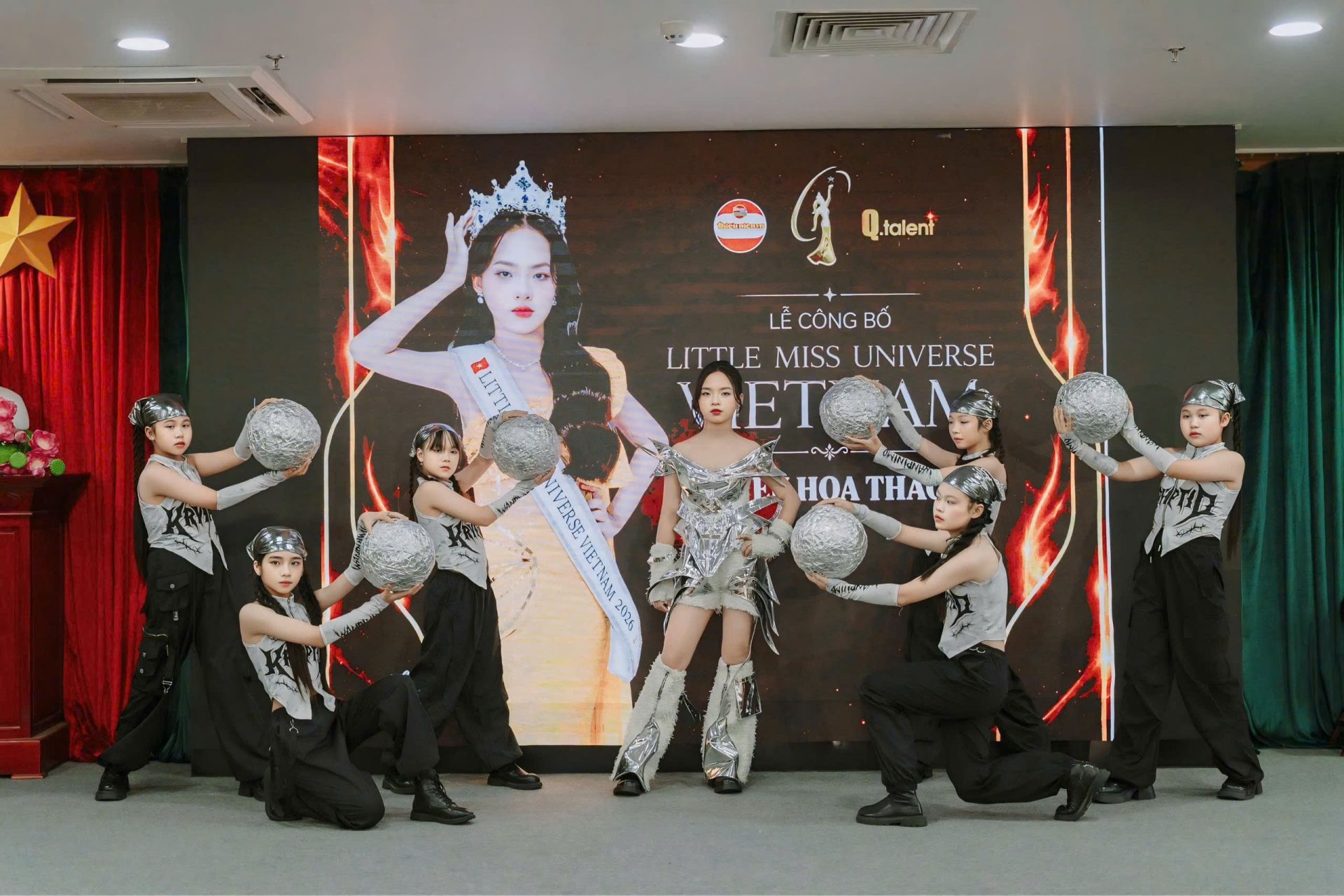 Nguyễn Hoa Thảo Mơ thể hiện sự tự tin, đa tài qua các phần trình diễn nghệ thuật và chia sẻ quyết tâm trước hành trình chinh phục đấu trường Little Miss Universe 2026. Nguyễn Hoa Thảo Mơ thể hiện sự tự tin, đa tài qua các phần trình diễn nghệ thuật và chia sẻ quyết tâm trước hành trình chinh phục đấu trường Little Miss Universe 2026.