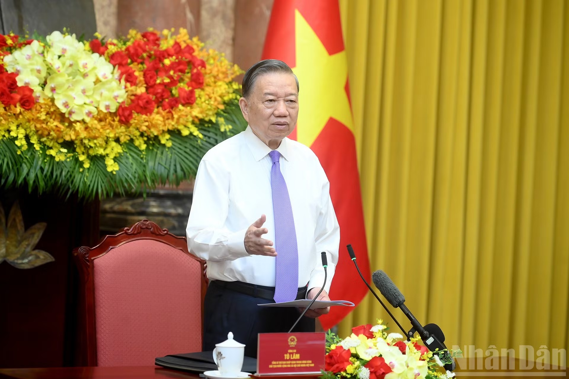 T&ocirc;̉ng Bí thư, Chủ tịch nước T&ocirc; L&acirc;m phát bi&ecirc;̉u tại chương trình gặp mặt.