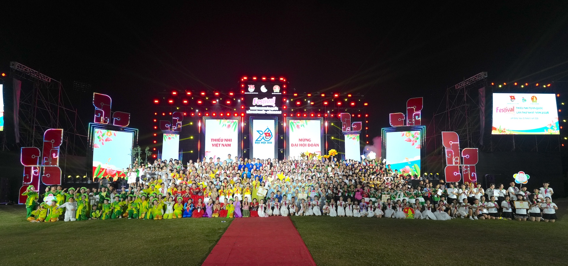 Festival để lại những kỷ niệm đẹp cho c&aacute;c bạn đội vi&ecirc;n, thiếu nhi.