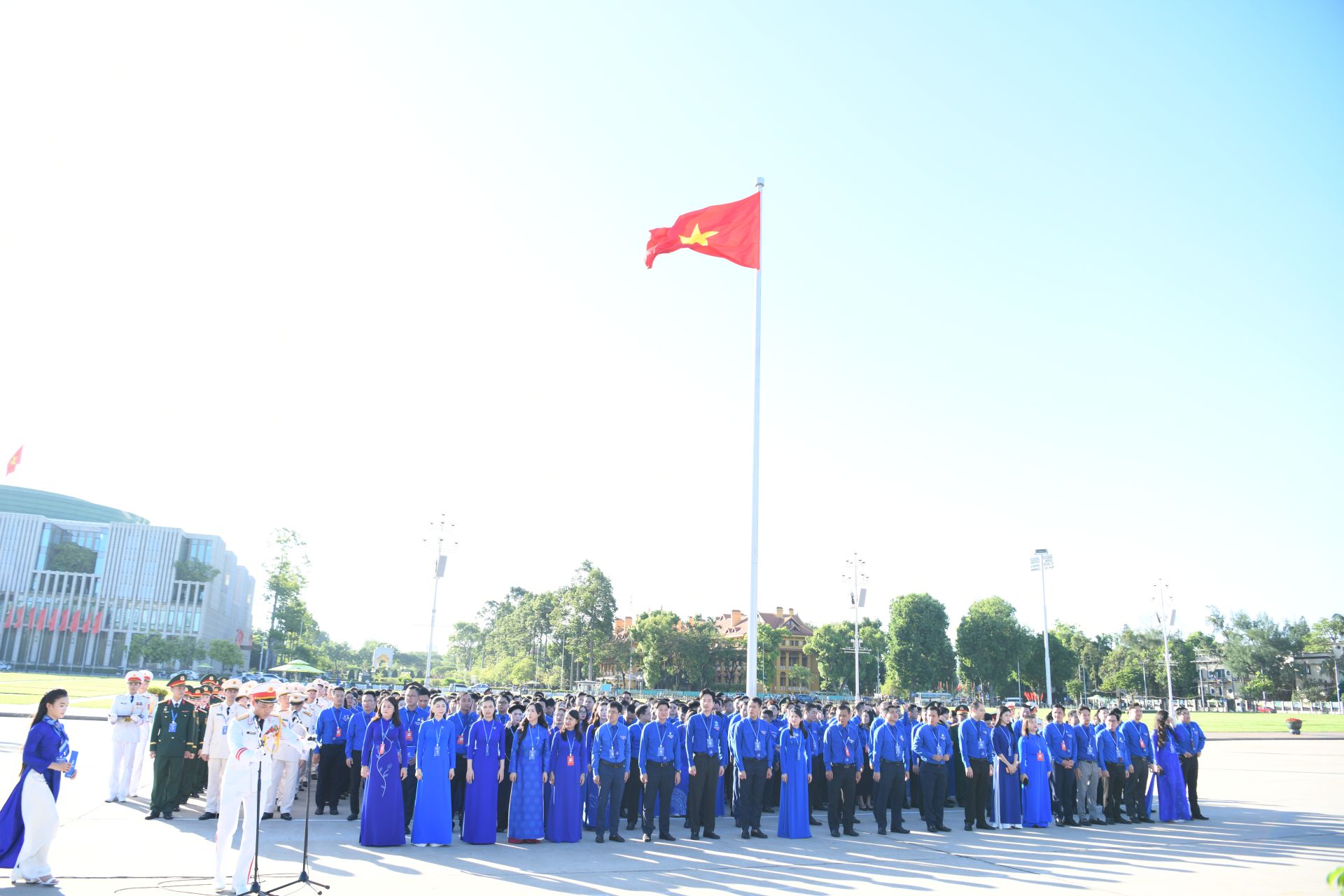788 đại biểu tham dự Đại hội đại biểu to&agrave;n quốc Đo&agrave;n TNCS Hồ Ch&iacute; Minh lần thứ XIII l&agrave;m lễ b&aacute;o c&ocirc;ng d&acirc;ng B&aacute;c.