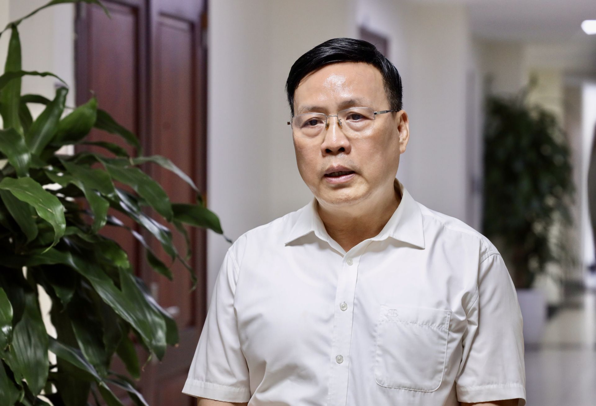 GS.TSKH Nguy&ecirc;̃n Đình Đức.