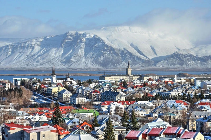 Iceland l&agrave; đất nước th&acirc;n thiện nhất thế giới năm 2026 với 8,94/10 điểm.