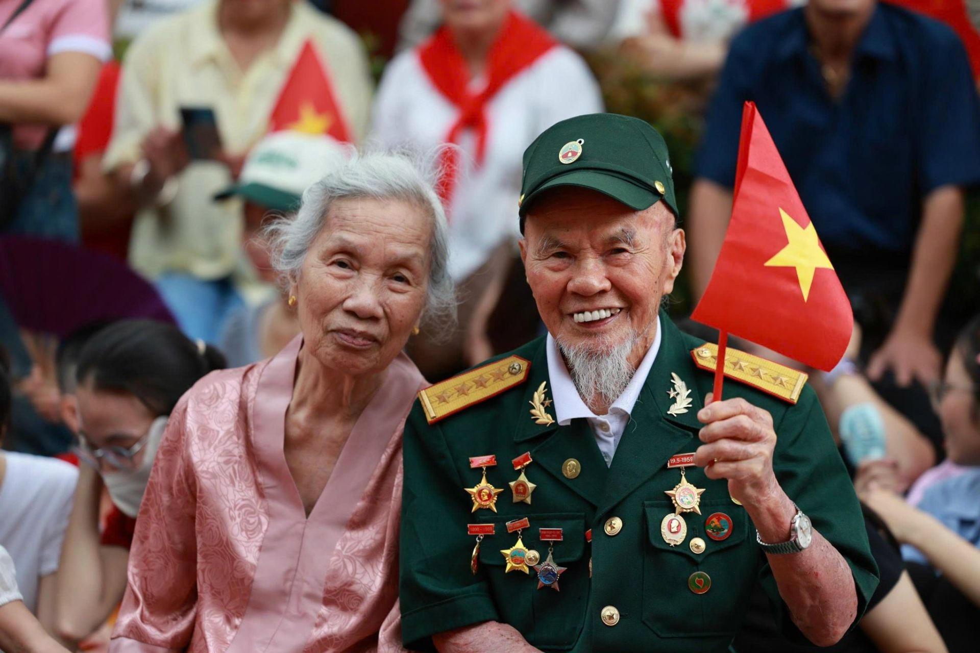 Tri ân người có công nhân dịp kỷ niệm 79 năm Ngày Thương binh - Liệt sĩ