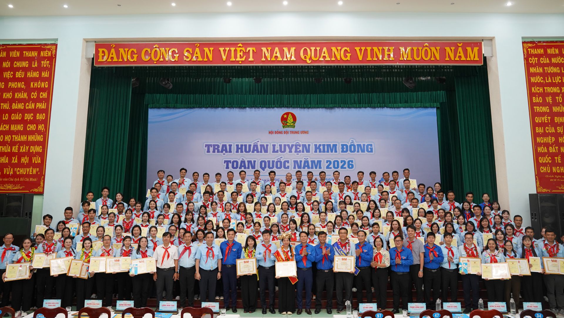 Trại Huấn luyện Kim Đồng to&agrave;n quốc năm 2026 c&oacute; sự tham gia của 217 anh chị phụ tr&aacute;ch thiếu nhi.