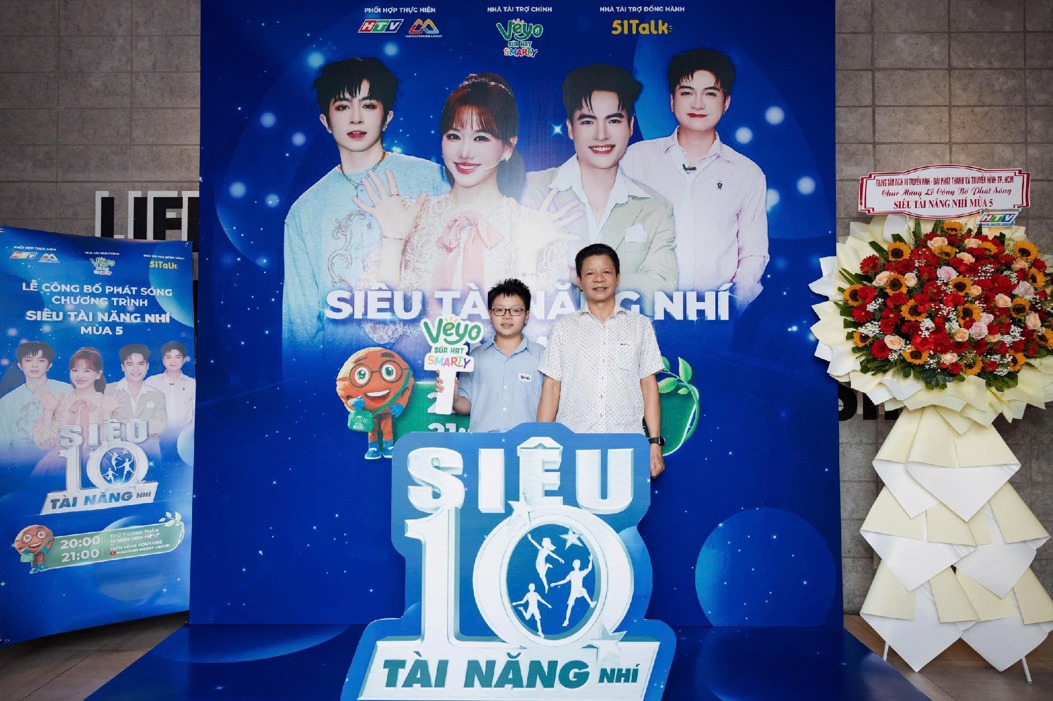 Sự đồng h&agrave;nh của gia đ&igrave;nh l&agrave; nền tảng để trẻ tự tin ph&aacute;t triển năng khiếu v&agrave; theo đuổi đam m&ecirc;.