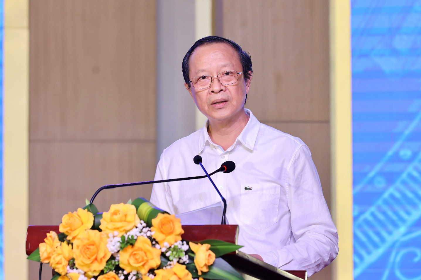 Thứ trưởng thường trực Phạm Ngọc Thưởng phát bi&ecirc;̉u khai mạc h&ocirc;̣i nghị.