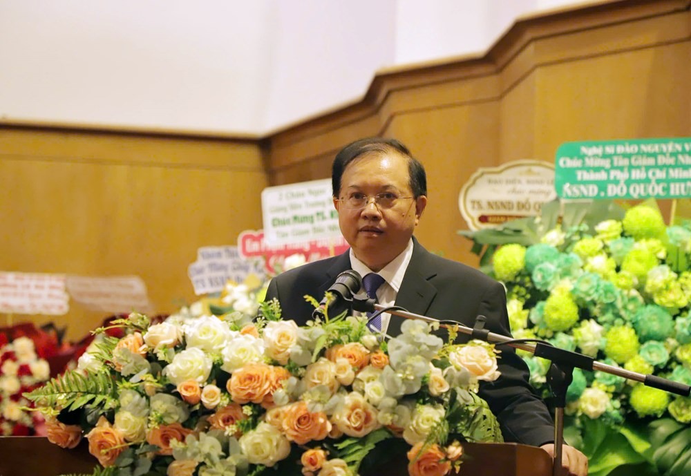 PGS.TS Tạ Quang Đ&ocirc;ng, Thứ trưởng Bộ VHTTDL ph&aacute;t biểu tại buổi lễ.