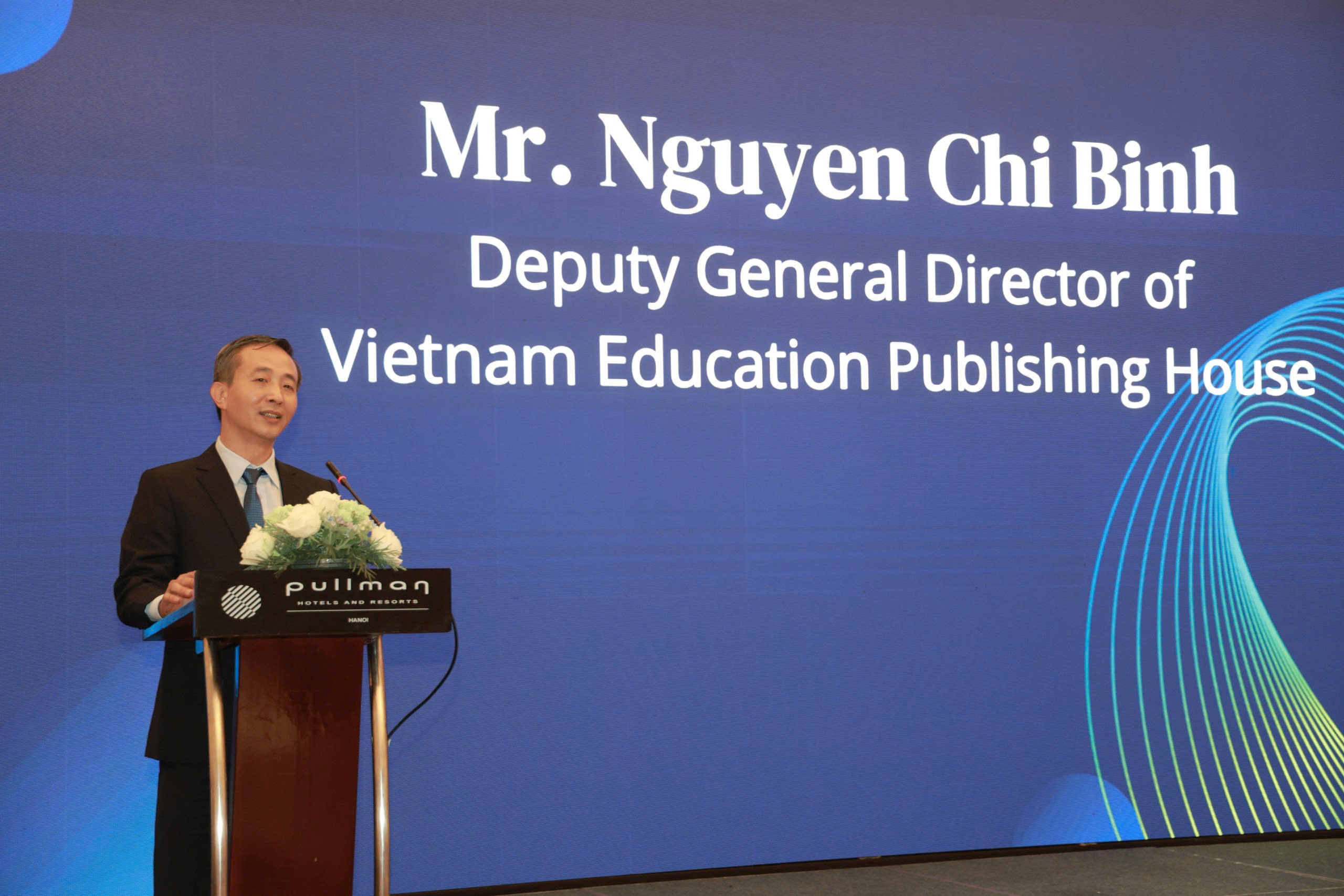 B&aacute;c Nguyễn Ch&iacute; B&iacute;nh - Ph&oacute; Tổng gi&aacute;m đốc thường trực NXBGDVN ph&aacute;t biểu tại sự kiện.