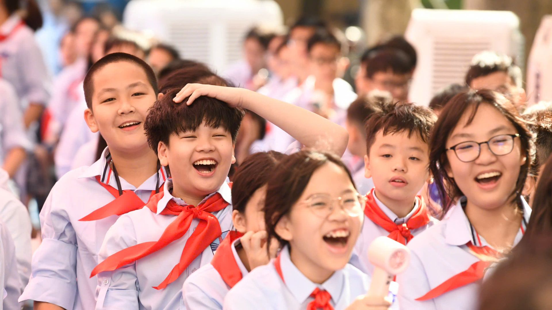 “Vắc-xin số” bảo vệ trẻ em trên không gian mạng