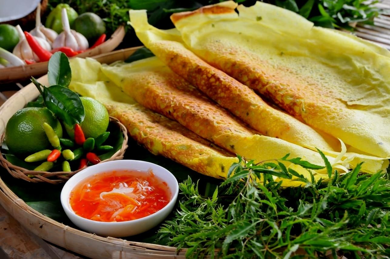 Một lợi thế lớn của ẩm thực Việt Nam l&agrave; mỗi m&oacute;n ăn đều c&oacute; thể kể một c&acirc;u chuyện về v&ugrave;ng đất v&agrave; con người.