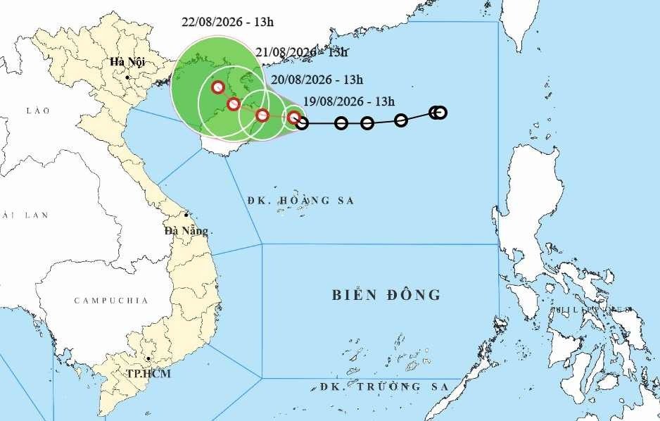 &Aacute;p thấp nhiệt đới tr&ecirc;n Biển Đ&ocirc;ng sắp đổ bộ đất liền.