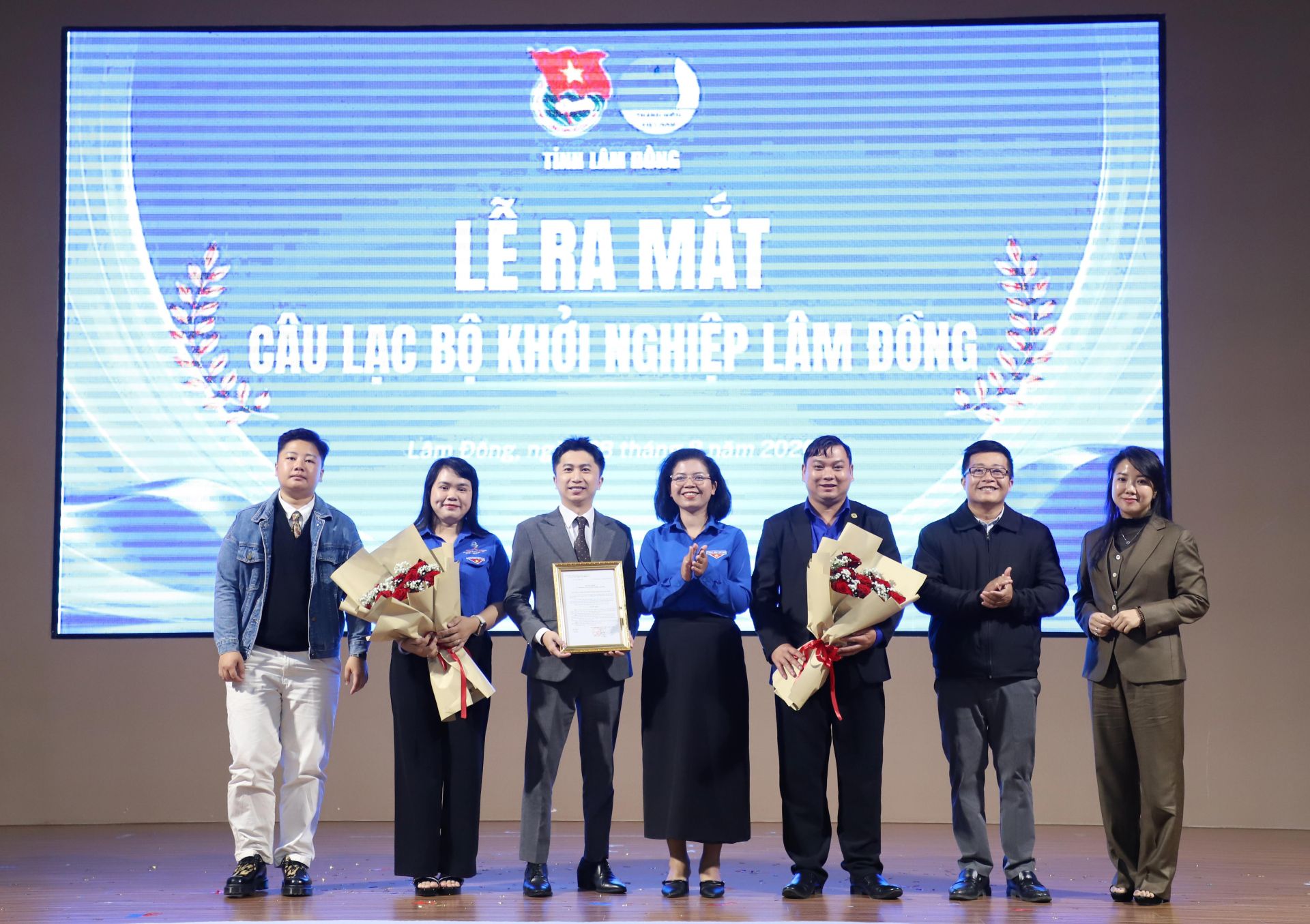 Lễ ra mắt C&acirc;u lạc bộ khởi nghiệp L&acirc;m Đồng.