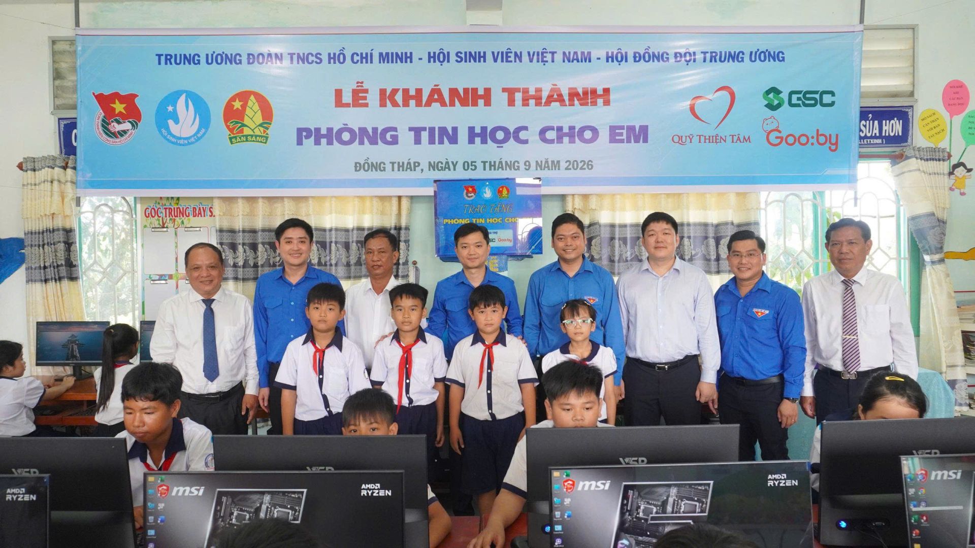 Lễ kh&aacute;nh th&agrave;nh c&ocirc;ng tr&igrave;nh 