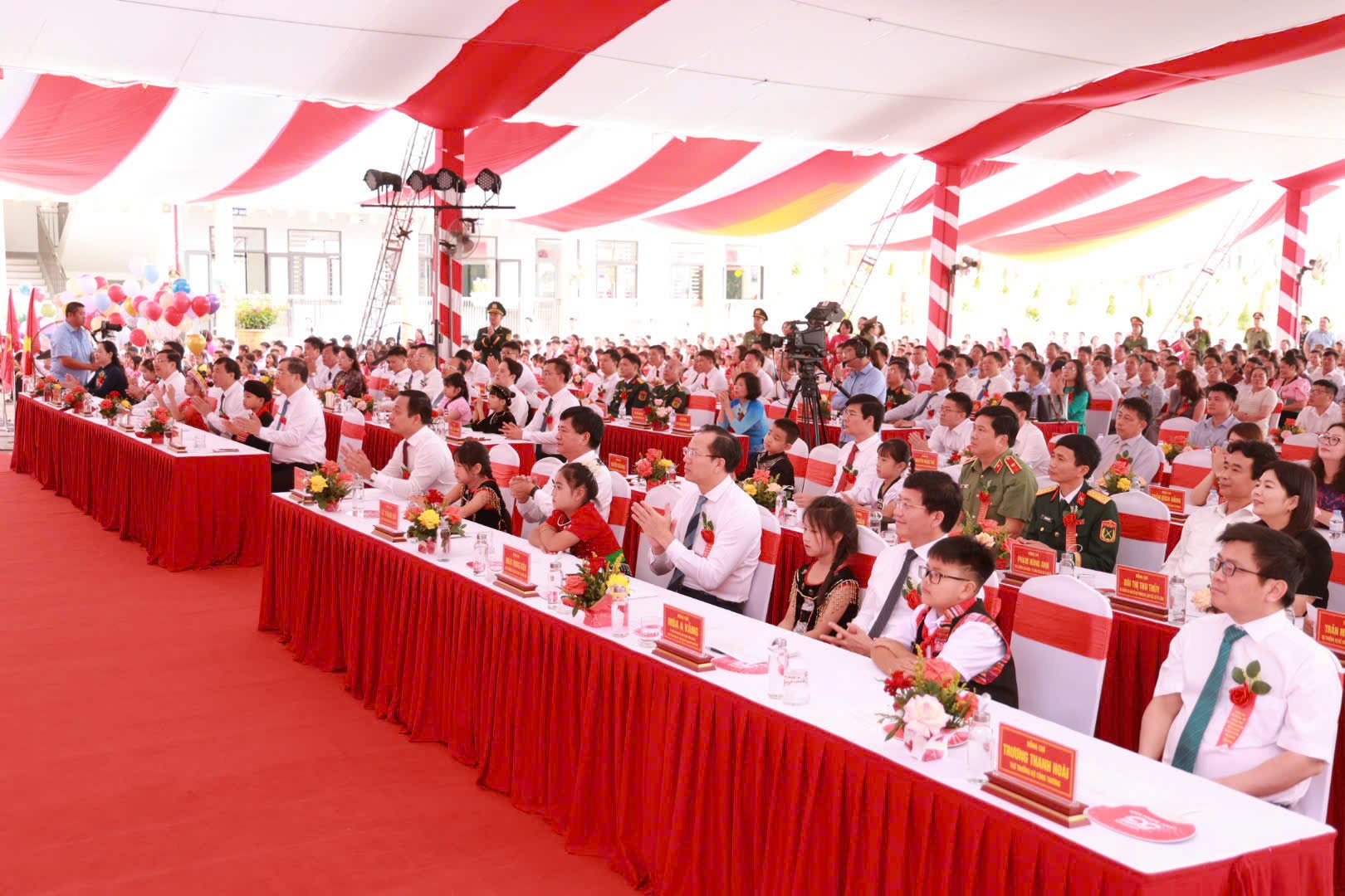 Điểm cầu ch&iacute;nh Lễ khai giảng năm học 2026-2027 của tỉnh Điện Bi&ecirc;n được đặt tại trường Phổ th&ocirc;ng nội tr&uacute; Tiểu học v&agrave; Trung học cơ sở Thanh Nưa.
