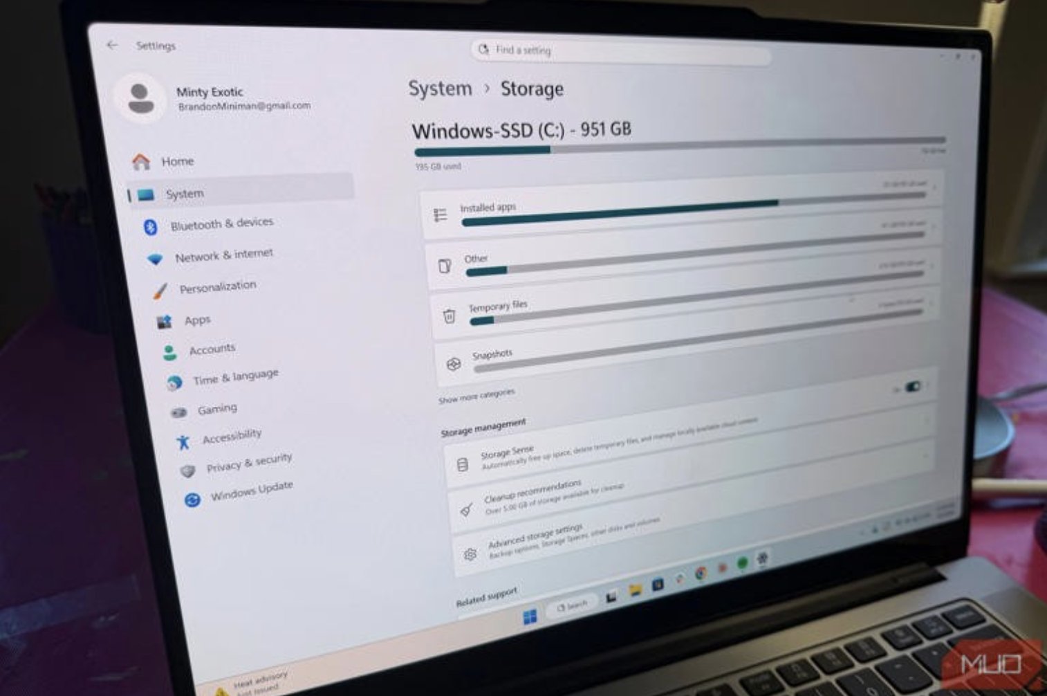 Windows t&iacute;ch hợp sẵn c&aacute;c c&ocirc;ng cụ để giải ph&oacute;ng dung lượng.