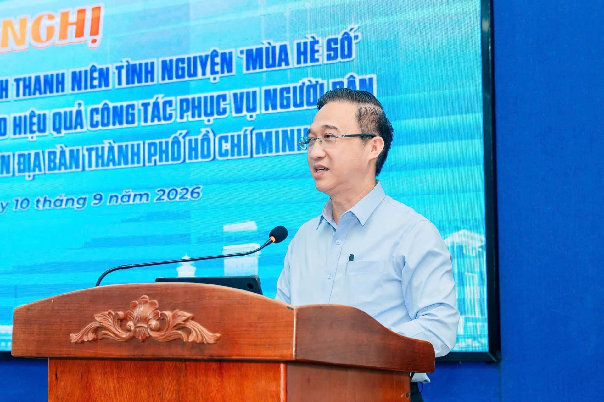 B&aacute;c Đặng Minh Th&ocirc;ng ph&aacute;t biểu tại hội nghị.