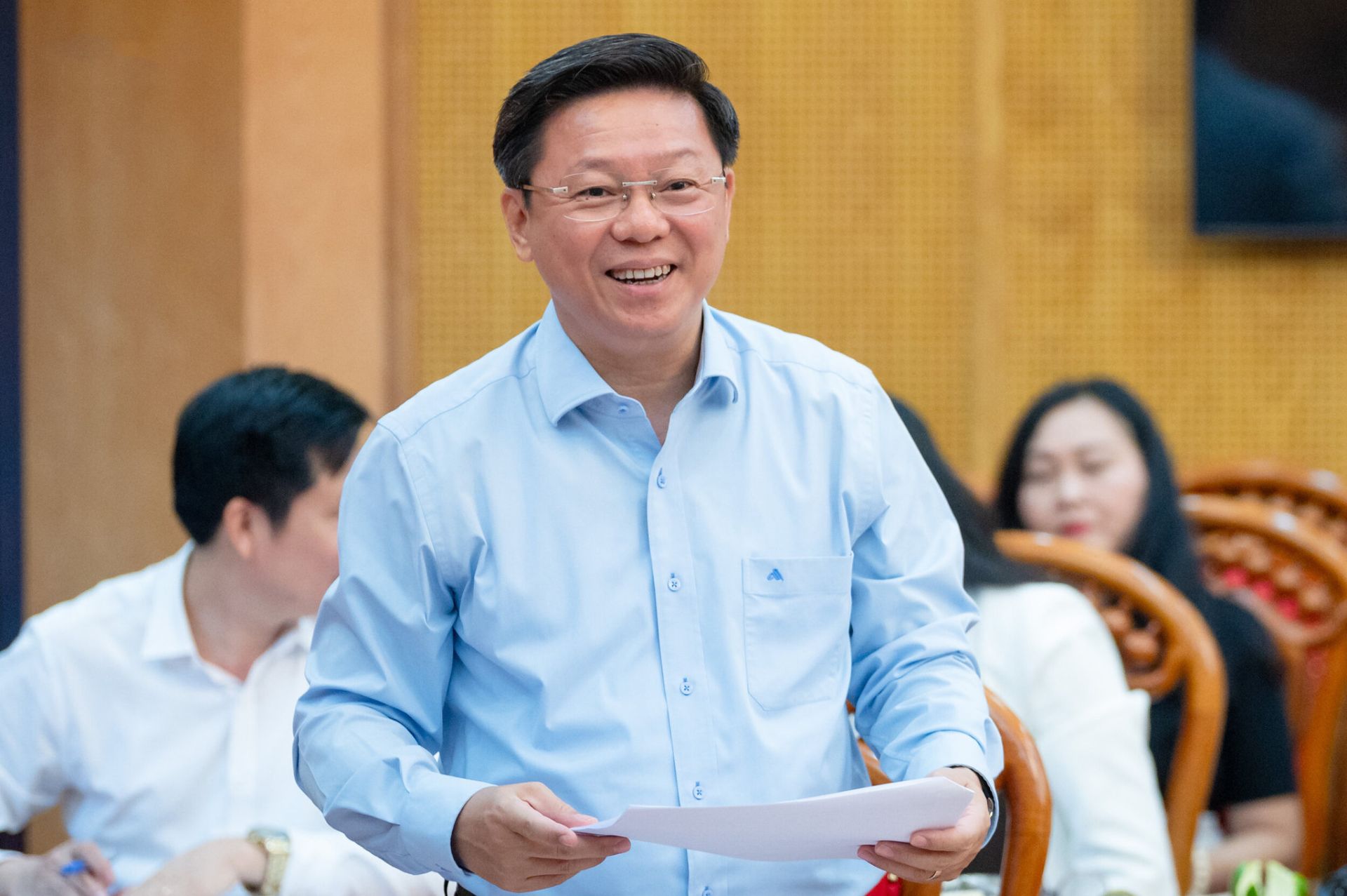B&aacute;c Trần Thanh L&acirc;m - Ủy vi&ecirc;n Trung ương Đảng, Ph&oacute; Trưởng Ban Thường trực Ban Tuy&ecirc;n gi&aacute;o Trung ương ph&aacute;t biểu tại buổi l&agrave;m việc.
