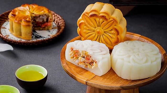 B&aacute;nh Trung thu thường chứa nhiều đường, chất b&eacute;o v&agrave; năng lượng, v&igrave; vậy n&ecirc;n ăn với lượng vừa phải v&agrave; c&acirc;n đối với c&aacute;c thực phẩm kh&aacute;c trong ng&agrave;y.