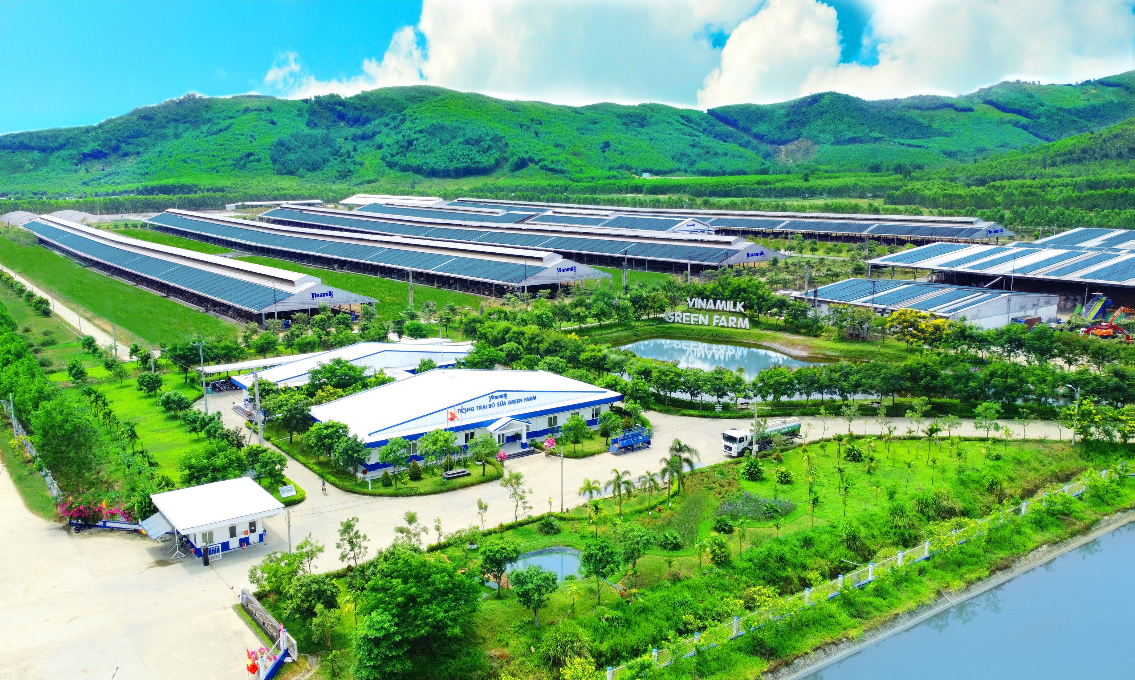  &ldquo;Kh&ocirc;ng ngừng n&acirc;ng chuẩn&rdquo; tiếp tục được đặt v&agrave;o những b&agrave;i to&aacute;n mới về dinh dưỡng, c&ocirc;ng nghệ v&agrave; ph&aacute;t triển bền vững. 