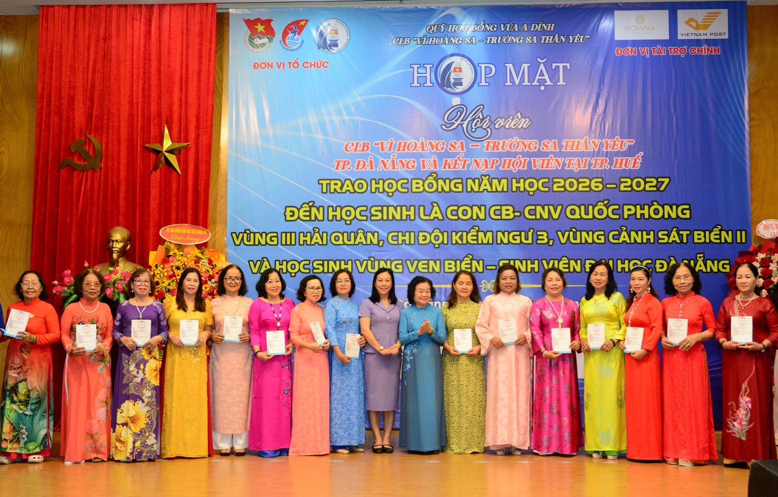 CLB &ldquo;V&igrave; Ho&agrave;ng Sa &ndash; Trường Sa th&acirc;n y&ecirc;u&rdquo; ch&agrave;o đ&oacute;n 73 hội vi&ecirc;n c&aacute; nh&acirc;n tại TP. Đ&agrave; Nẵng gia nhập CLB.