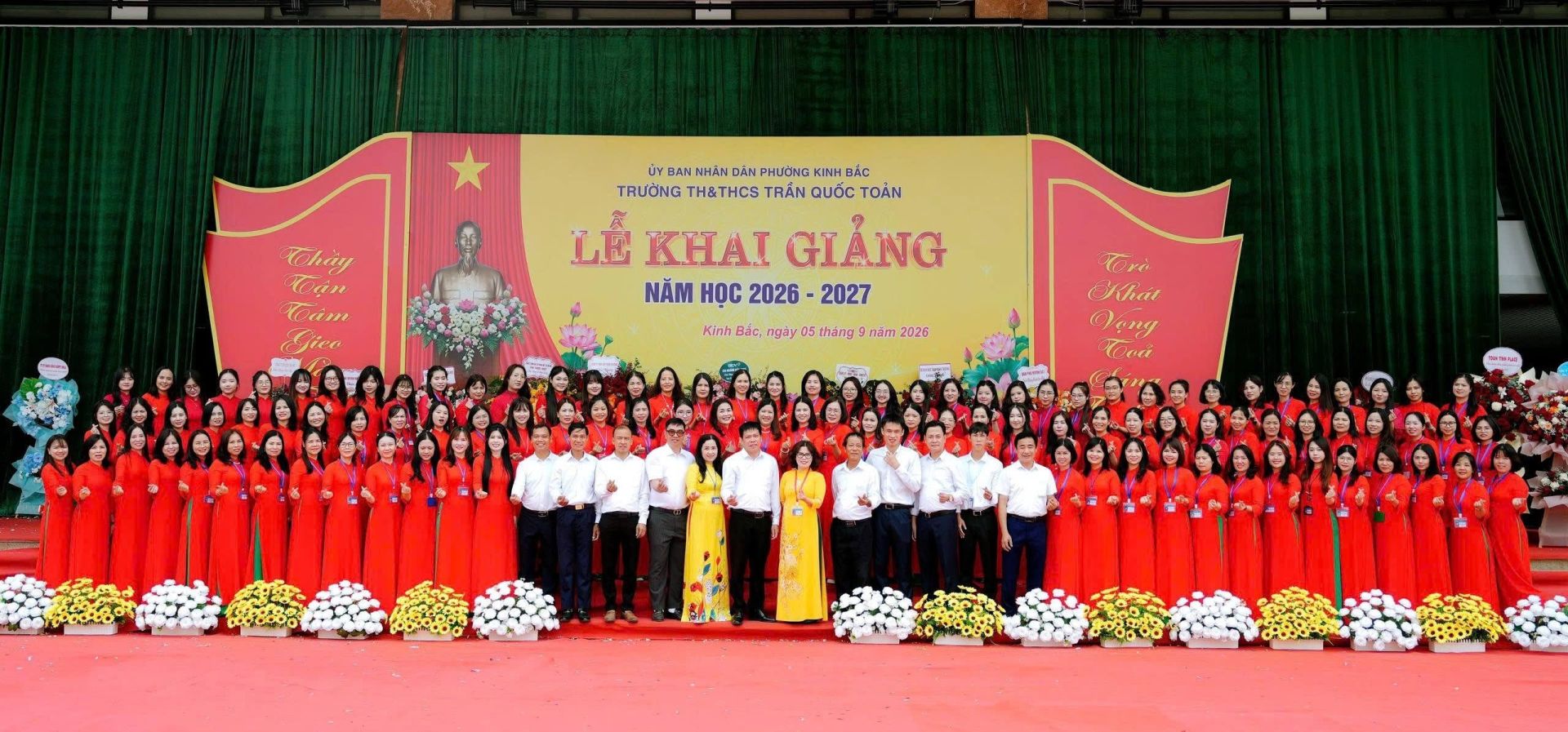 Trường Tiểu học v&agrave; THCS Trần Quốc Toản bước v&agrave;o năm học mới với niềm vui đặc biệt khi dự &aacute;n đầu tư x&acirc;y dựng nh&agrave; trường (giai đoạn 3) đ&atilde; ho&agrave;n th&agrave;nh v&agrave; ch&iacute;nh thức được đưa v&agrave;o sử dụng. 