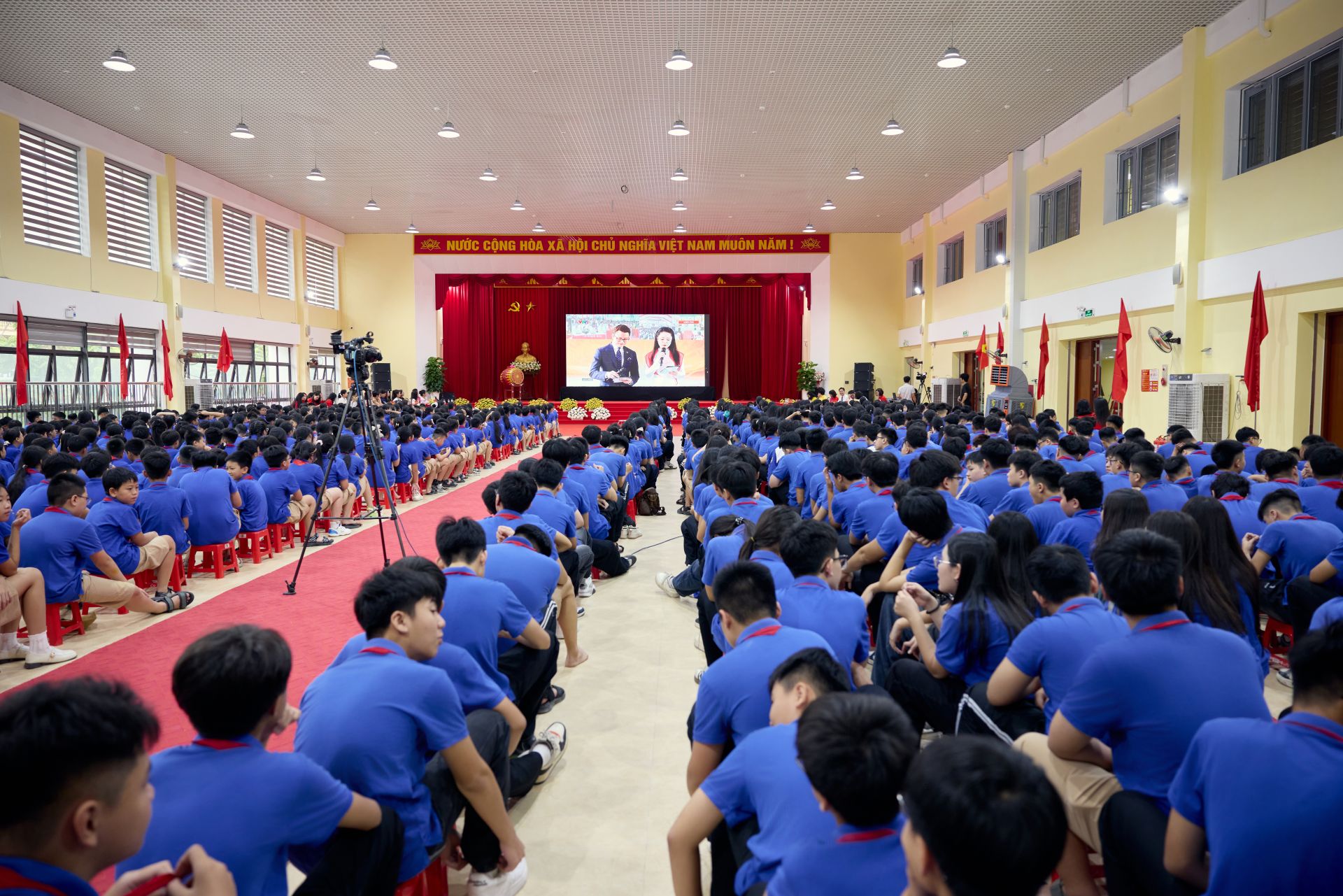 C&aacute;c ph&ograve;ng chức năng được thiết kế rộng r&atilde;i, đ&aacute;p ứng nhu cầu học tập v&agrave; sinh hoạt của số lượng lớn học sinh. 