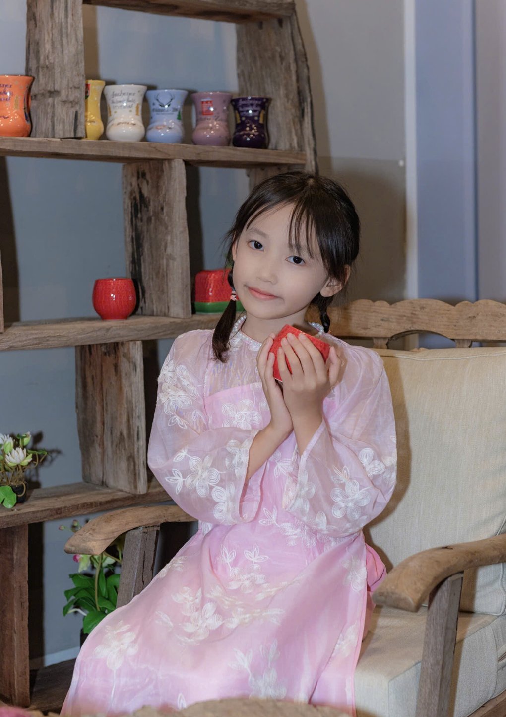 Bạn Đo&agrave;n Tr&uacute;c Anh d&ugrave;ng AI chủ yếu để hỗ trợ học tiếng Anh. 