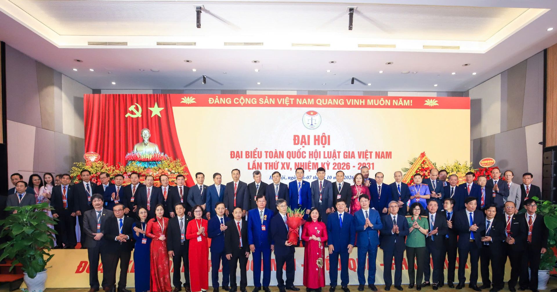 Ban Chấp h&agrave;nh Hội Luật gia Việt Nam kh&oacute;a XV, nhiệm kỳ 2026 &ndash; 2031 ra mắt Đại hội.