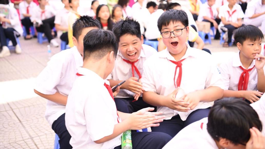 Học sinh trường THCS Mai Động t&iacute;ch cực tham gia Tuần lễ học tập suốt đời.