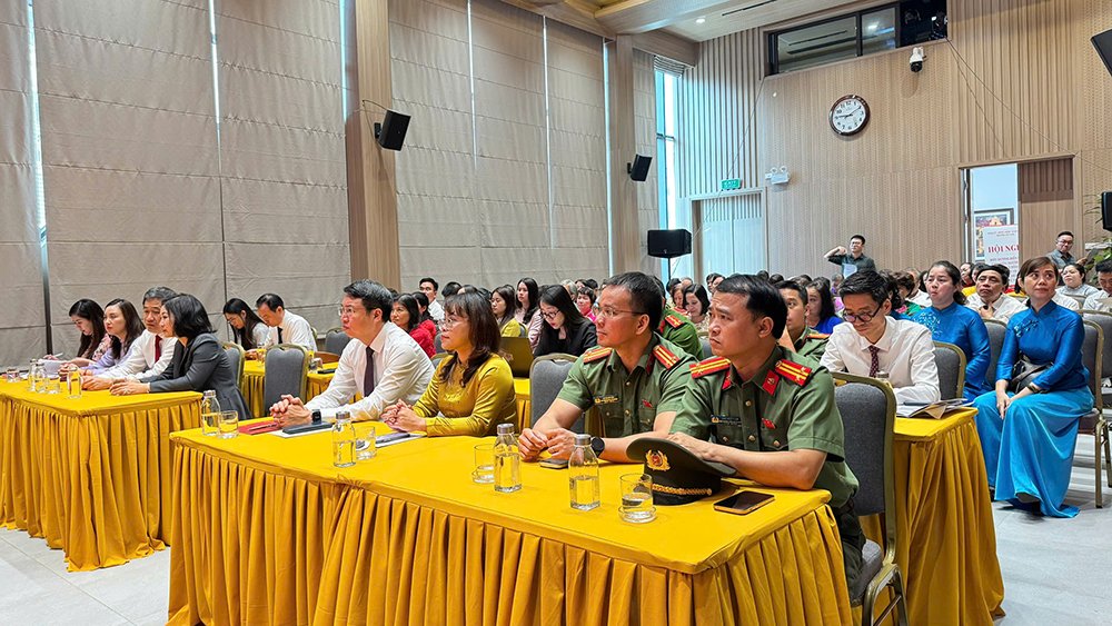 C&aacute;c đại biểu tham dự Hội nghị biểu dương điển h&igrave;nh ti&ecirc;n tiến, &ldquo;Người tốt, việc tốt&rdquo; năm 2026 tại phường Cửa Nam.
